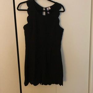 Alya Scalloped Black Romper